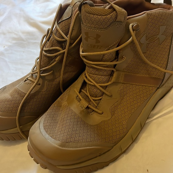 Under Armour tactical boots - Picture 4 of 5